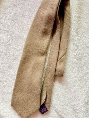 Vintage Hardy Amies Beige knit Wool Tie